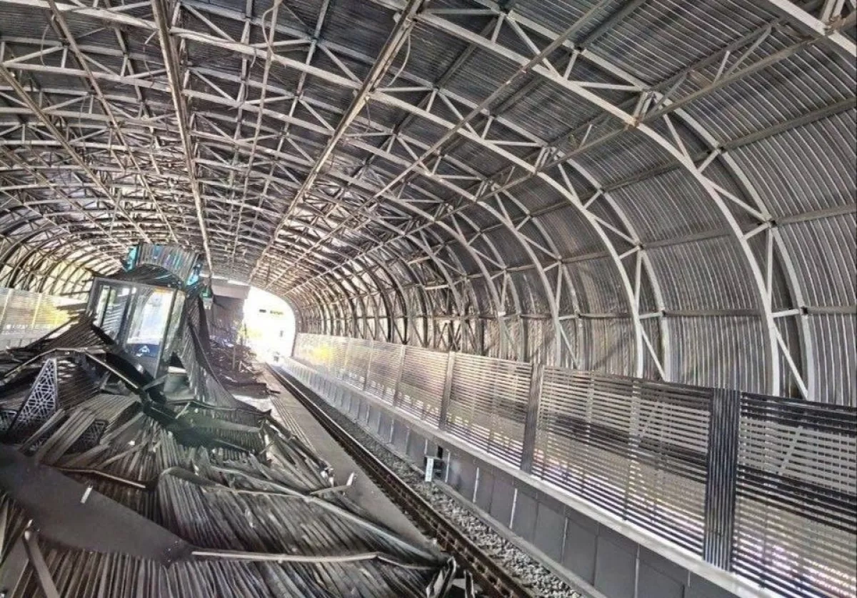 Metro station roof collapses, leaving two injured in Tashkent, Uzbekistan VIDEO