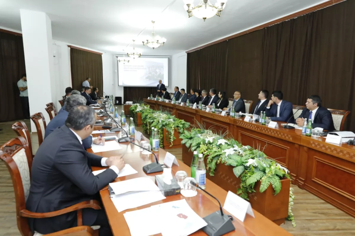 Azerbaijan discusses employment ecosystem in Khankendi