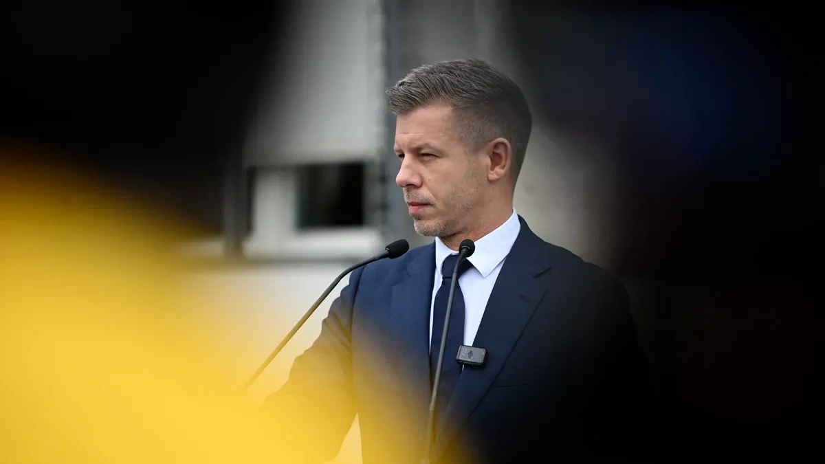 Hungarian PM raises pressure on president ahead of constitutional vote