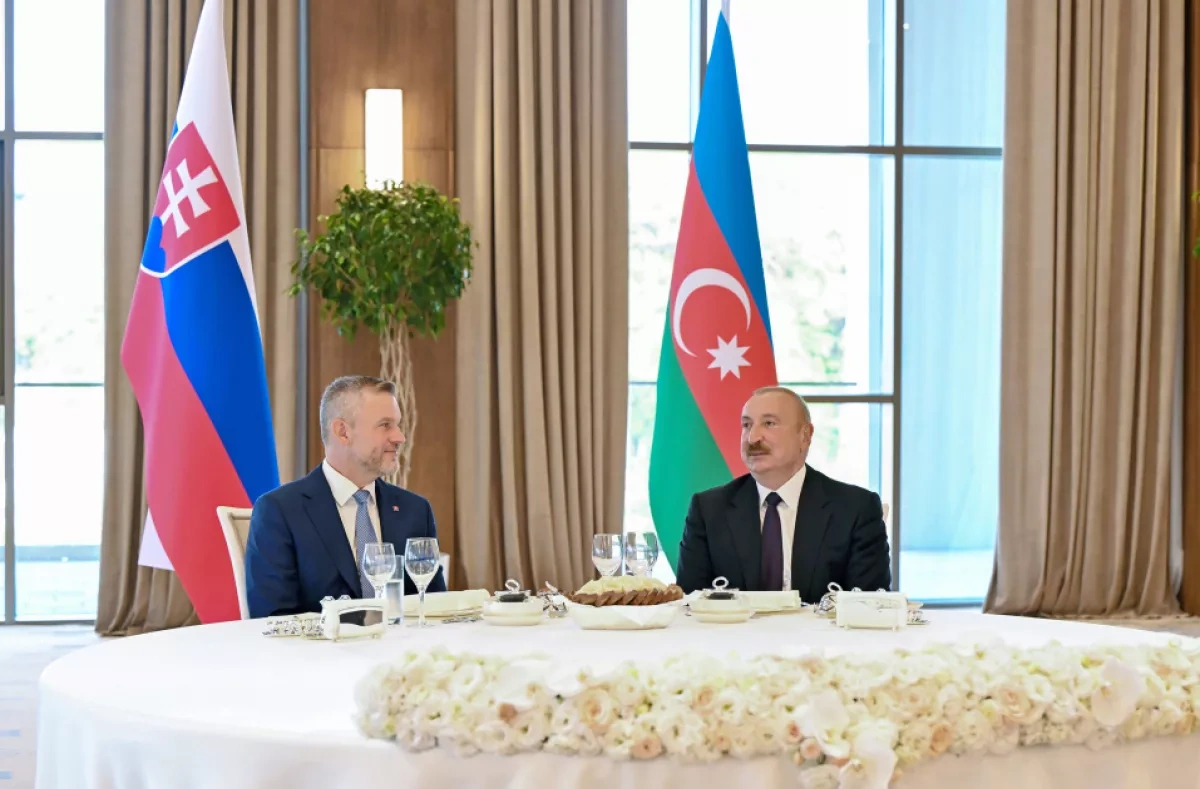 Azerbaijani president hosts official luncheon for Slovak counterpart in Khankendi PHOTO