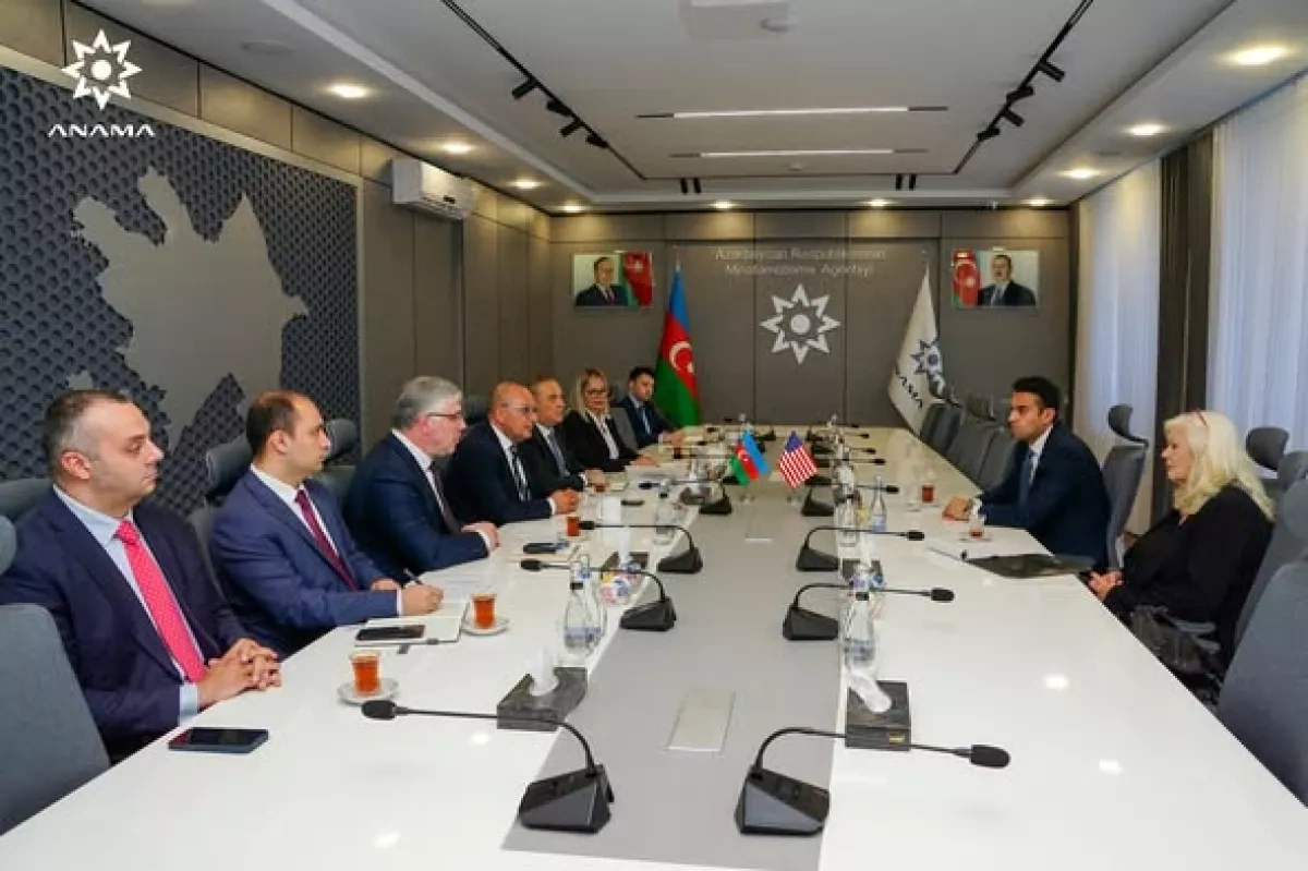 Azerbaijan briefs US delegation on mine threat