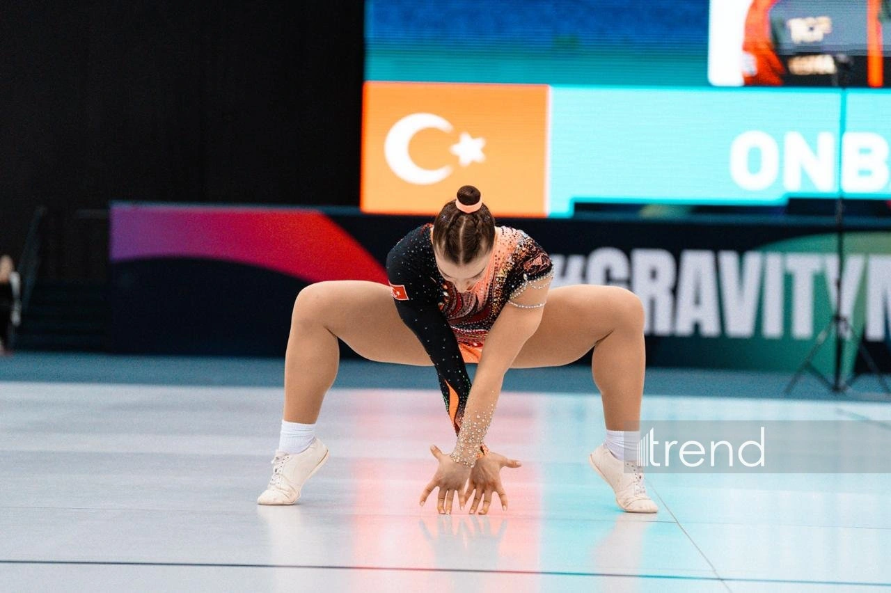 Triple pride in arena: Azerbaijani anthem played 3 times (PHOTO)