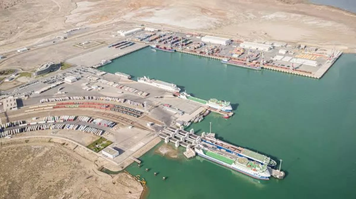 Baku Port handles 5.5 million tons of cargo in eight months