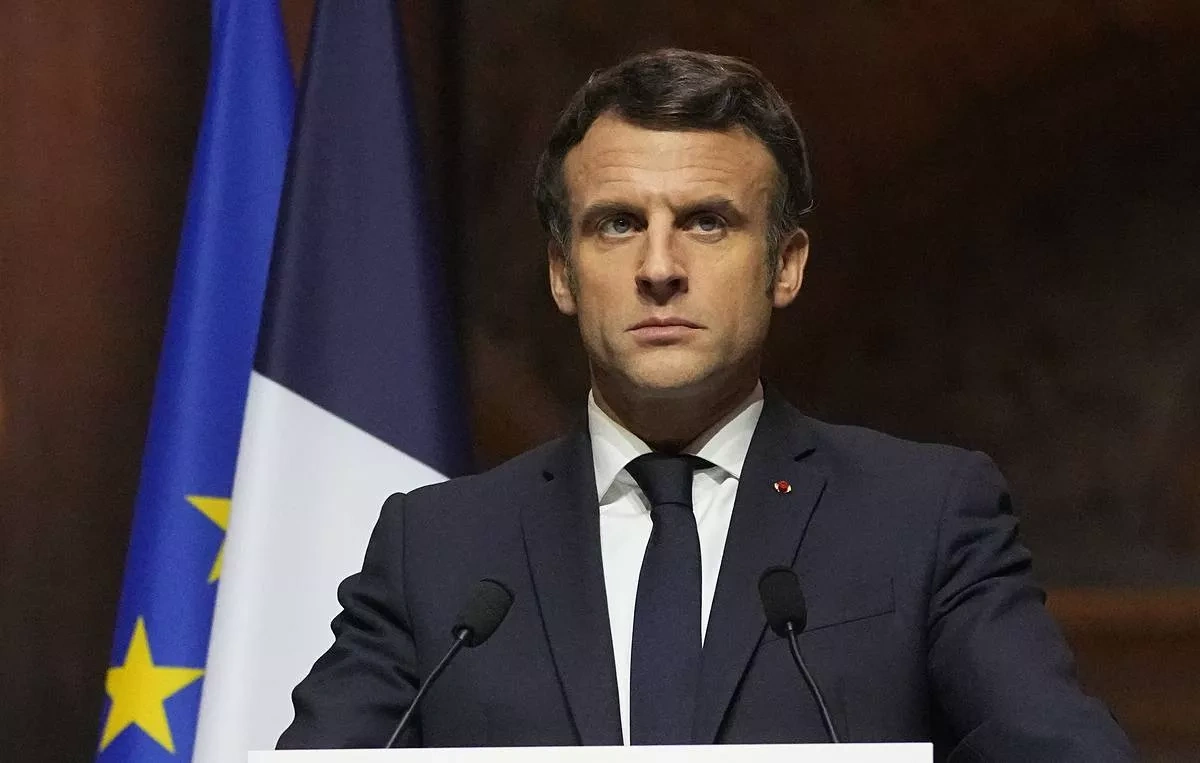 Macron urges Iran to halt "unacceptable" attacks on Gulf states