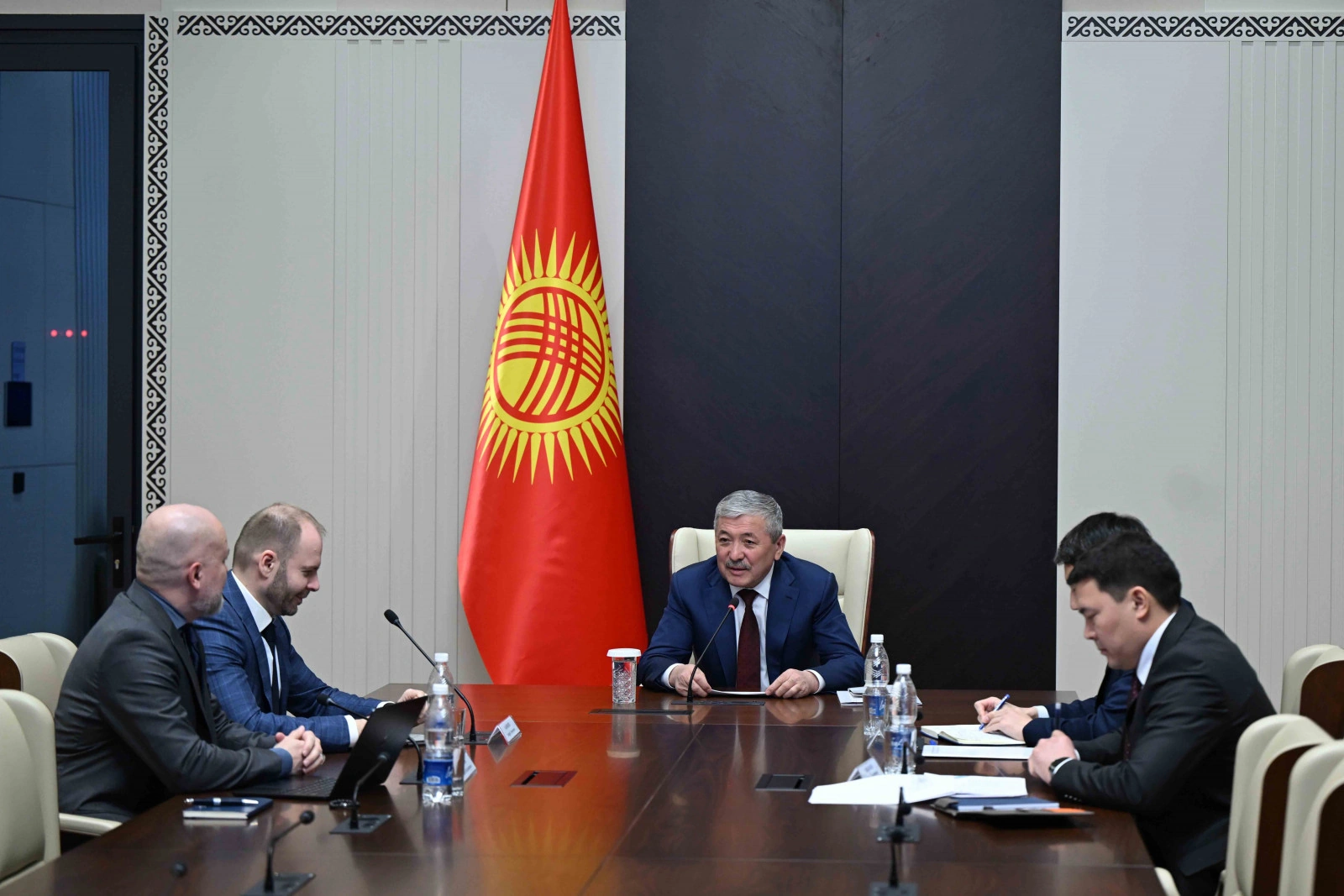 Kyrgyzstan, Boston Consulting Group discuss future areas of cooperation