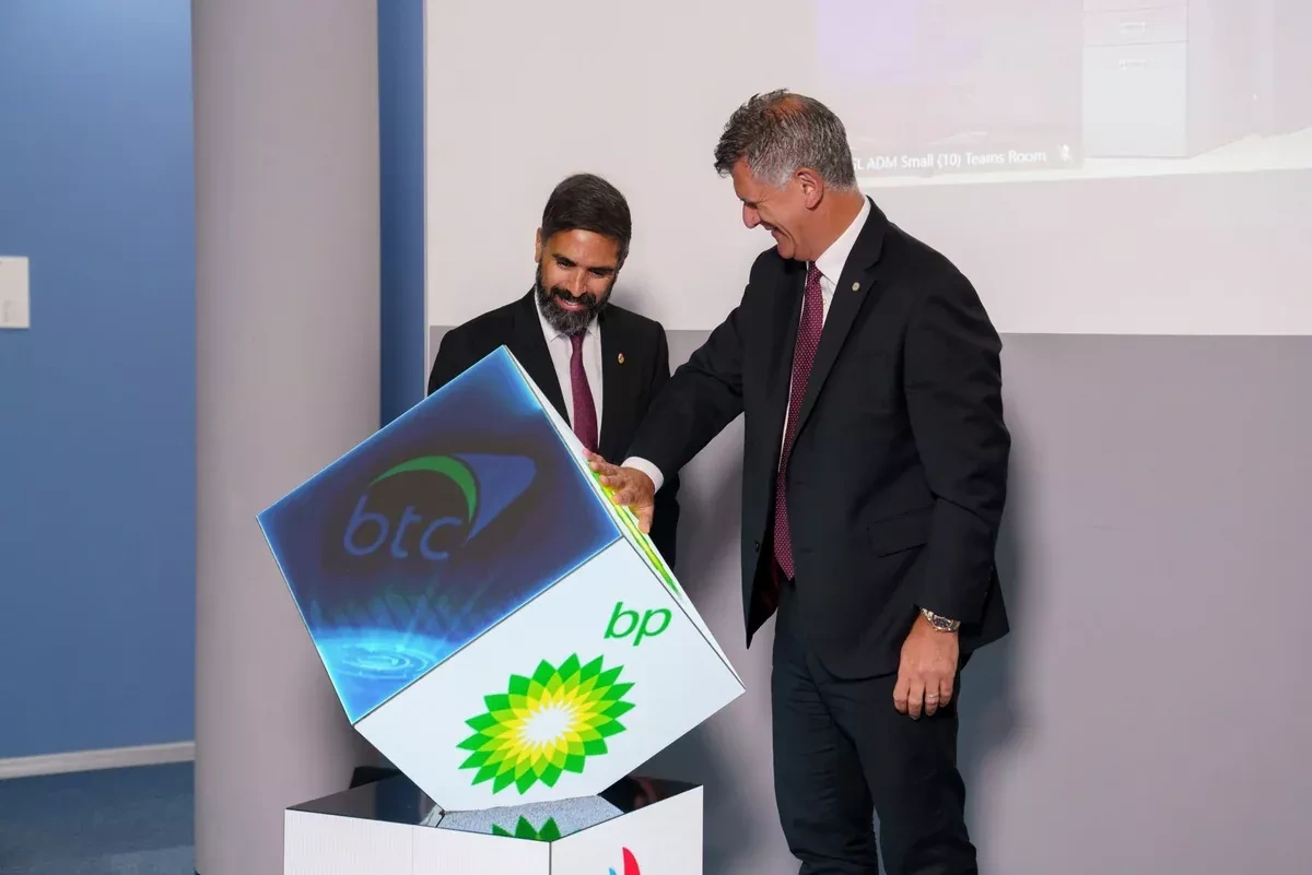 SOCAR marks 20 years of BTC with operatorship handover from bp PHOTO