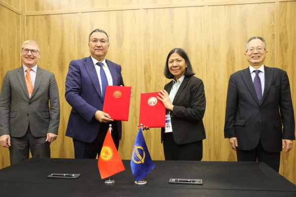 Kyrgyzstan and ADB ink framework agreement to accelerate key dev't projects