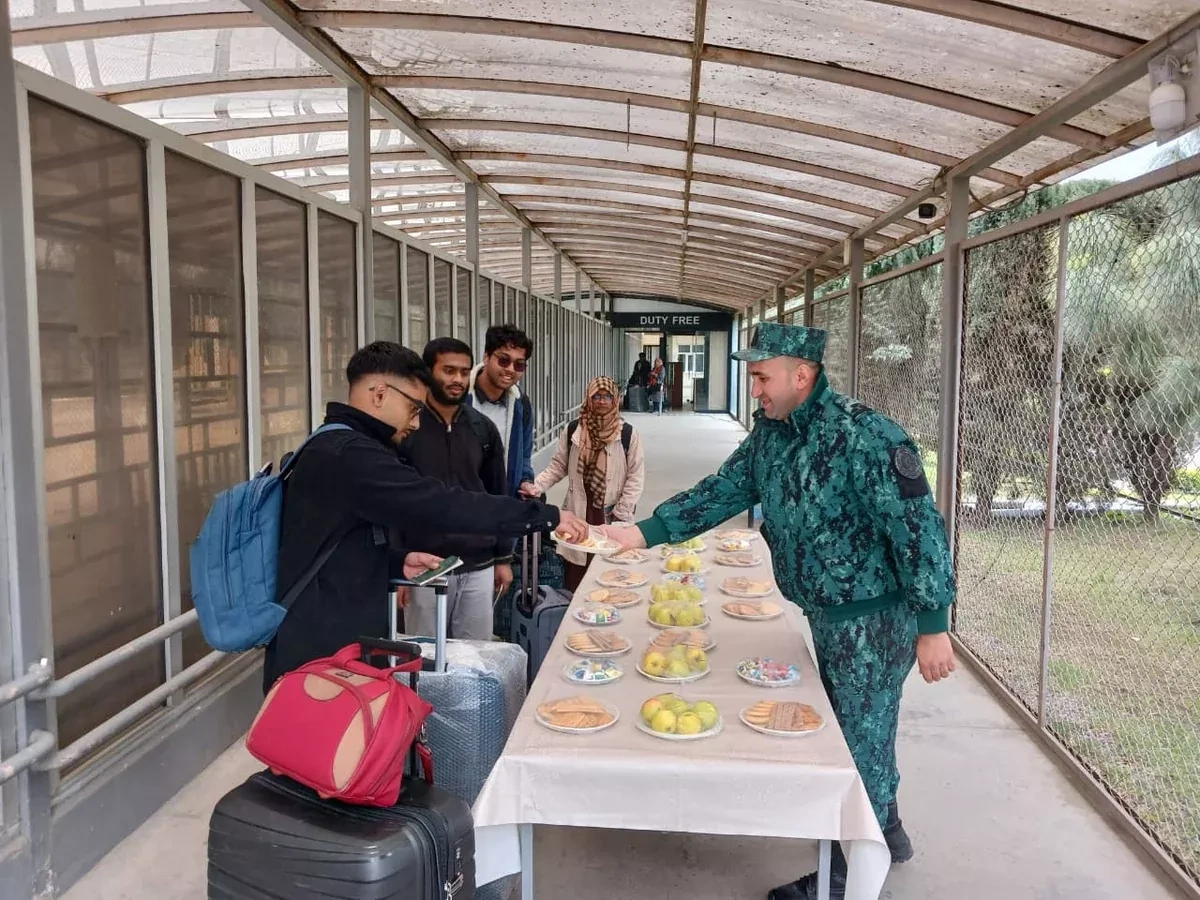 Over 2,800 people evacuated from Iran to Azerbaijan since February 28 photo
