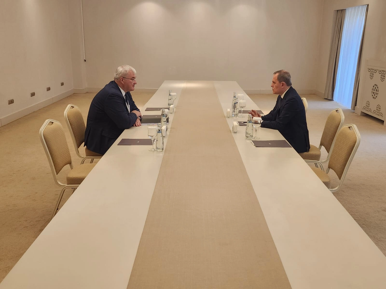 Azerbaijan, Ukraine FMs sign Legal Assistance Agreement (PHOTO)