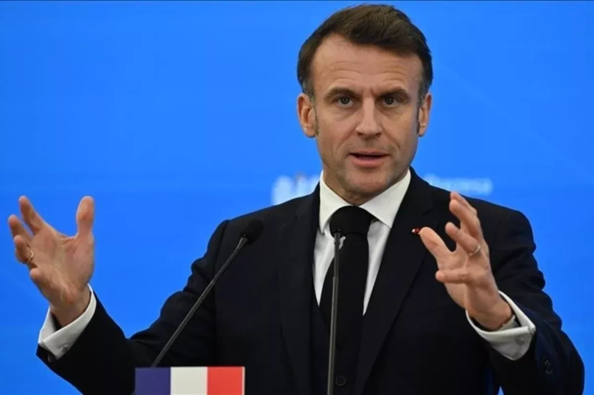 Macron rejects EU “return hubs” proposal for migrants