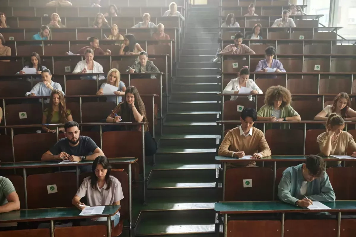 US universities in Middle East switch to distance learning amid war