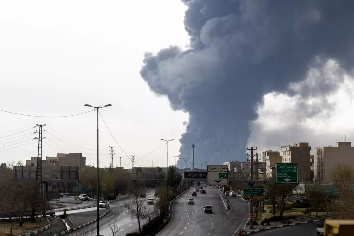 Atmospheric chemist warns: Iran's "acid rain" could spread toxic pollutants