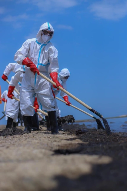 Cleanup campaign held in Dubendi residential area at Leyla Aliyeva’s initiative (PHOTO)