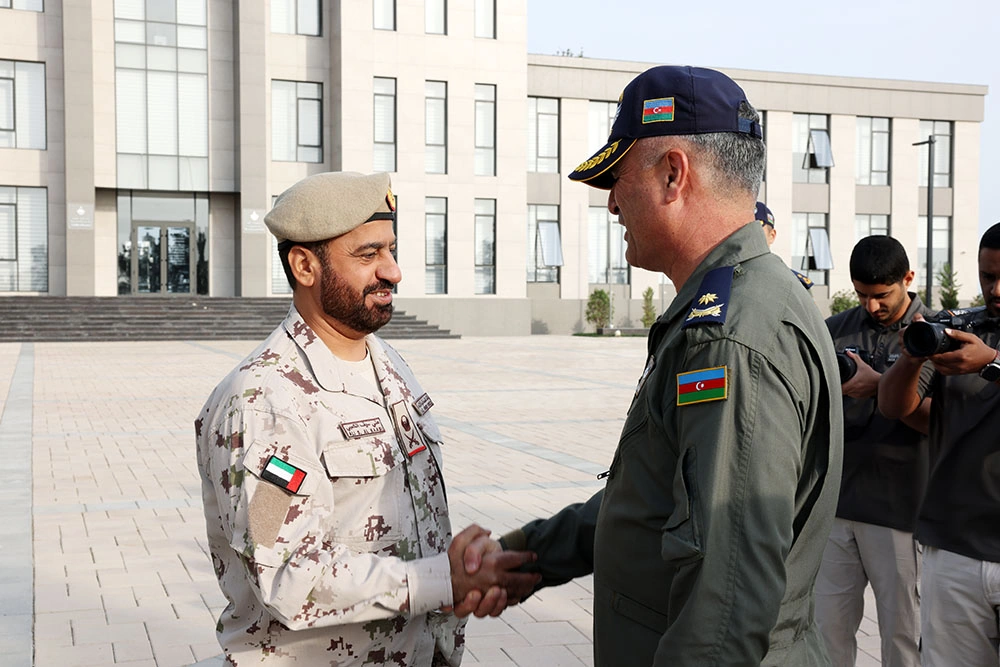 UAE Presidential Guard commander visits Azerbaijan (PHOTO)