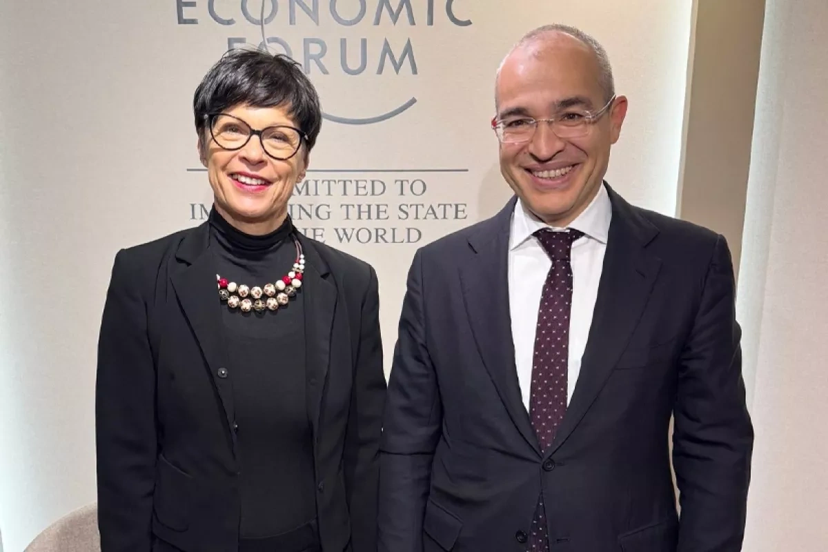 Azerbaijan, EU discuss strengthening economic ties in Davos