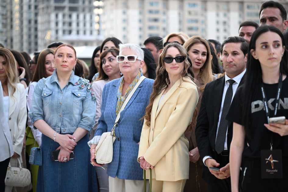 Solo exhibition of Peruvian artist opened at Heydar Aliyev Center (PHOTO)