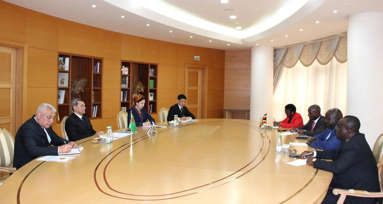 Turkmenistan, Uganda explore enhanced cooperation in key economic sectors