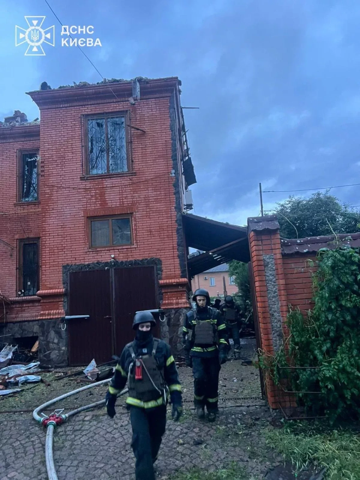 Five killed, 34 injured in Kyiv following Russian strike UPDATED / PHOTO