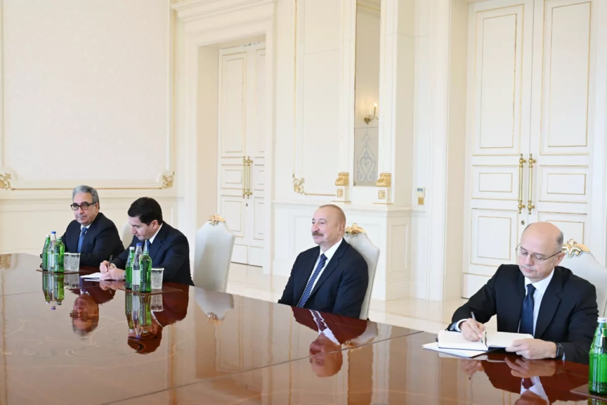 Azerbaijani president receives Tajik prime minister, discusses Middle Corridor and trade PHOTO