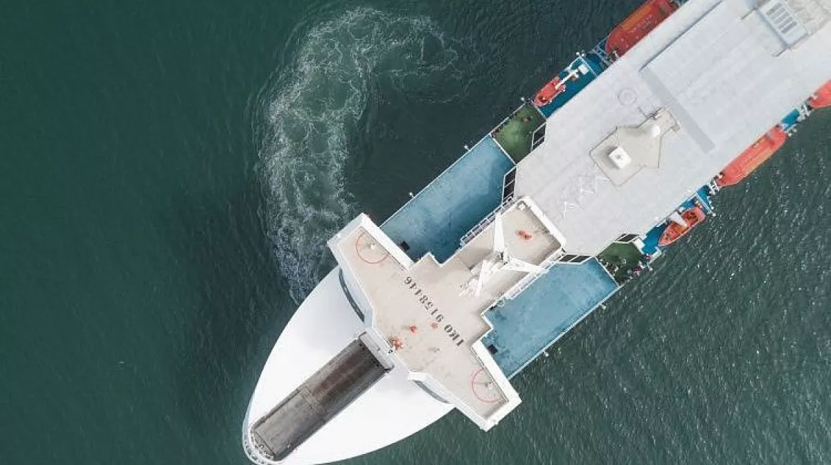 Media: "Floating armoury" ship seized by Iran near UAE