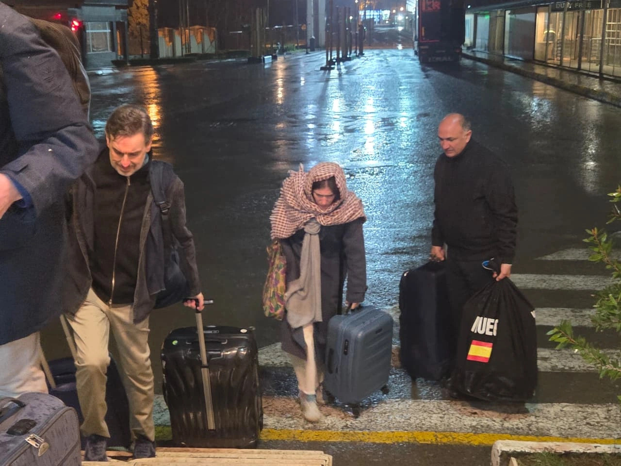 Azerbaijan reveals update on number of citizens evacuated from Iran (PHOTO)