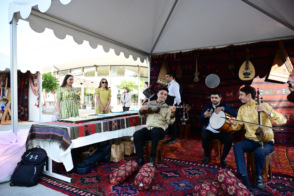 Leyla Aliyeva and Alena Aliyeva attend Charity Festival (PHOTO)