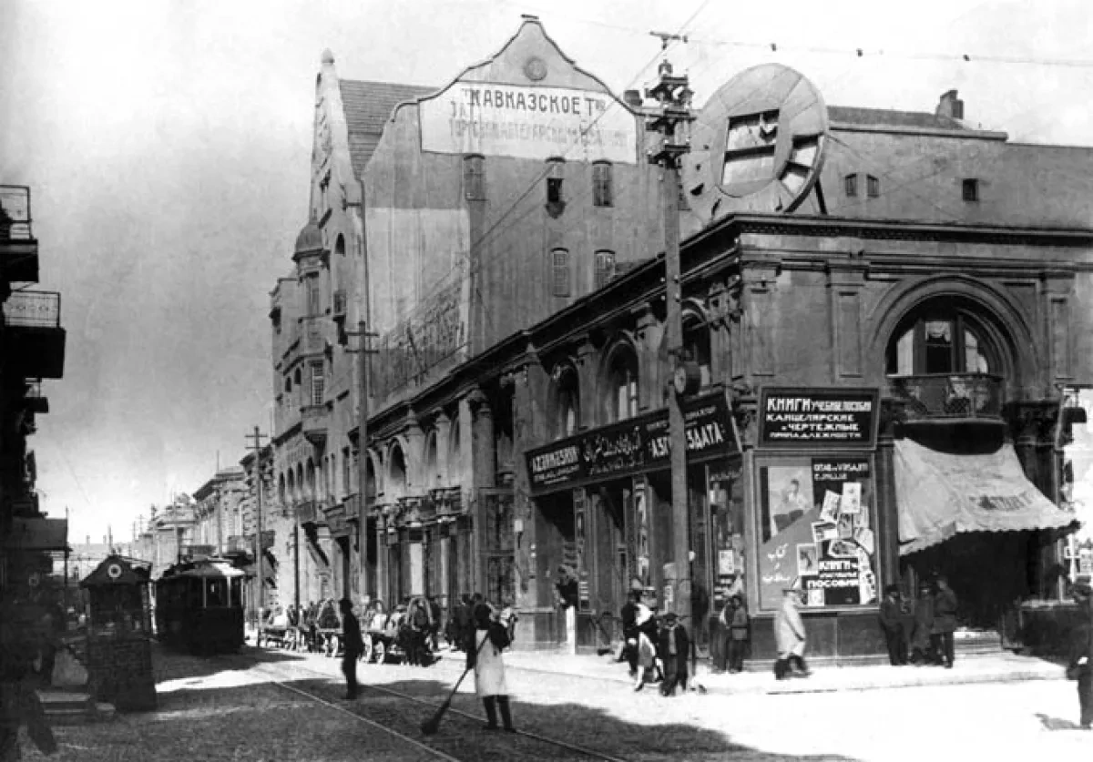 The extinguished hyperboloid of engineer Shukhov How the interior of the “Taghiyev Passage” in Baku was altered / PHOTO EVIDENCE