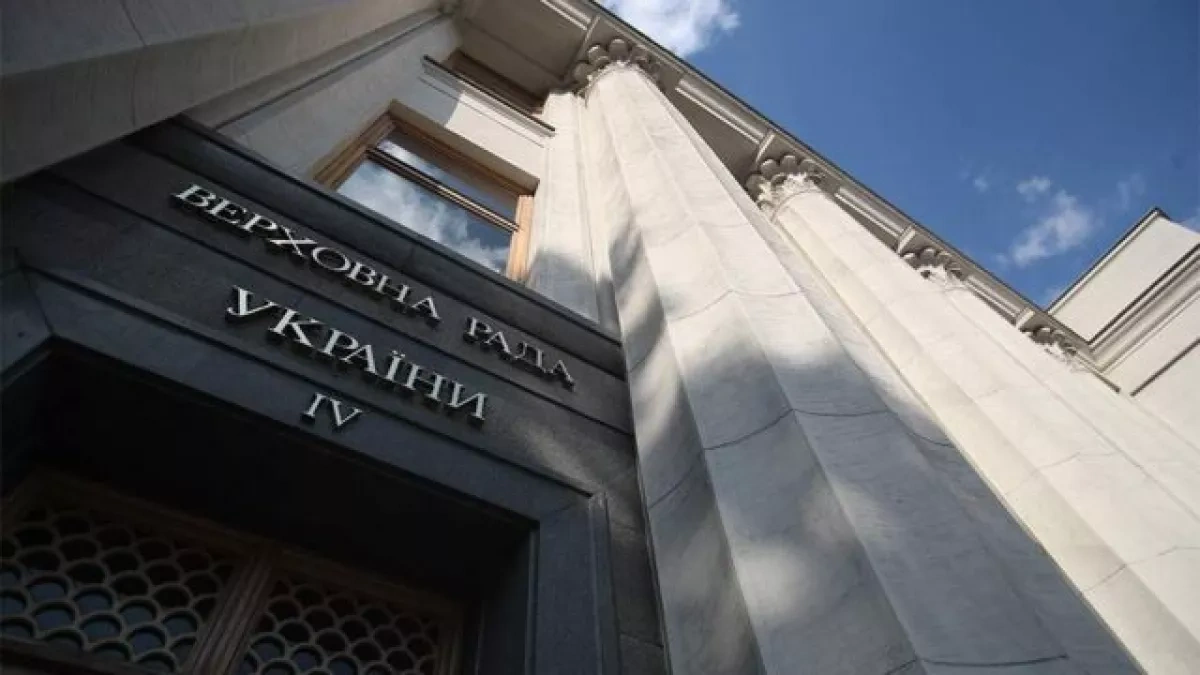 Ukraine moves to remove Russian influence from its laws