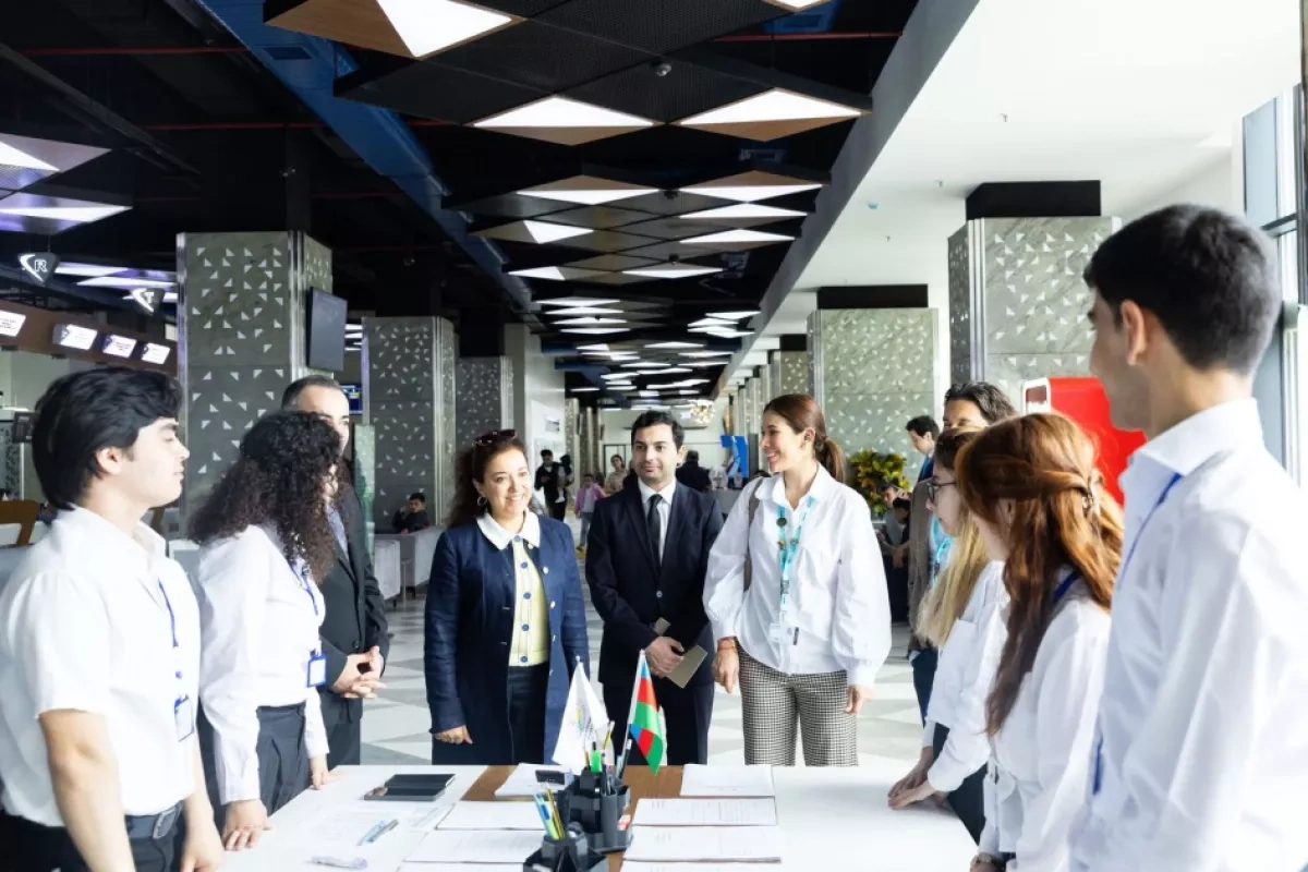 WUF13 delegation explores Azerbaijan’s ASAN model for public services PHOTO