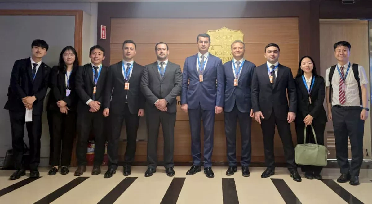 Azerbaijani delegation visits South Korea to study customs systems PHOTO