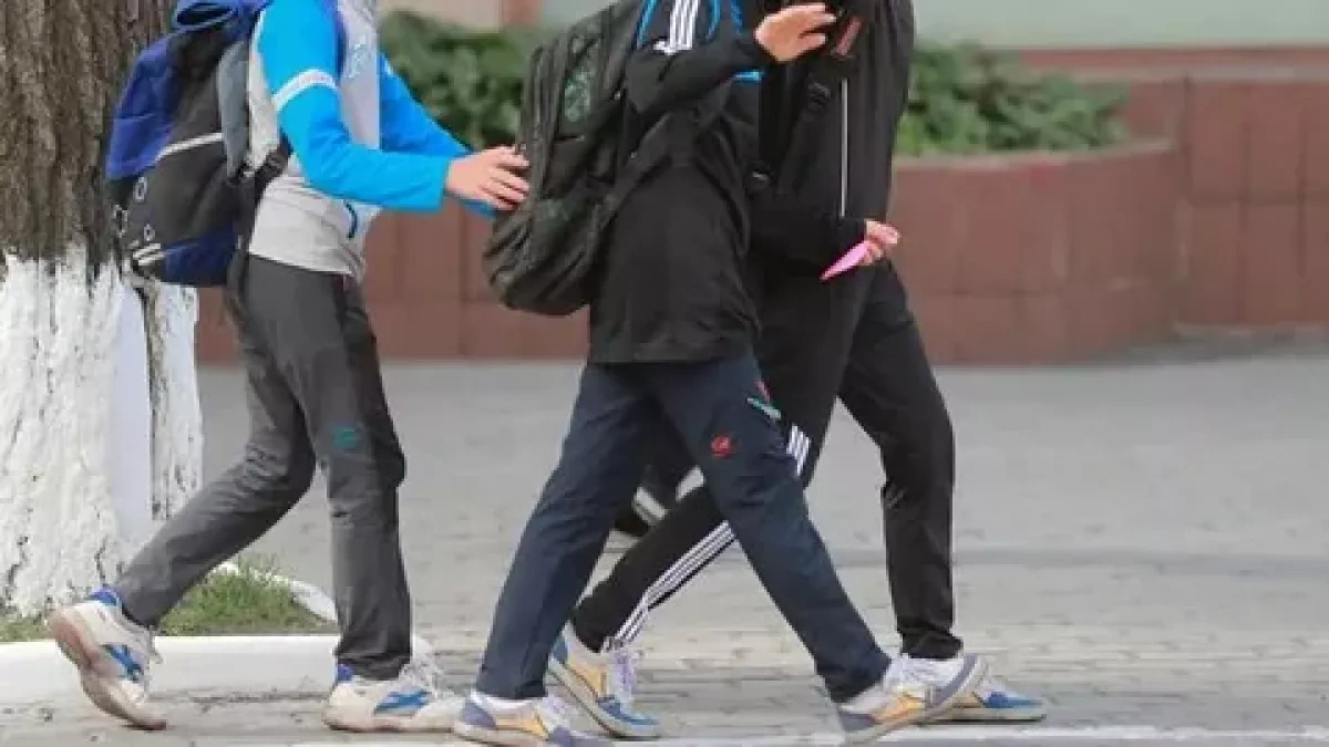 Kyrgyz security forces detain teenagers planning bomb attacks PHOTO