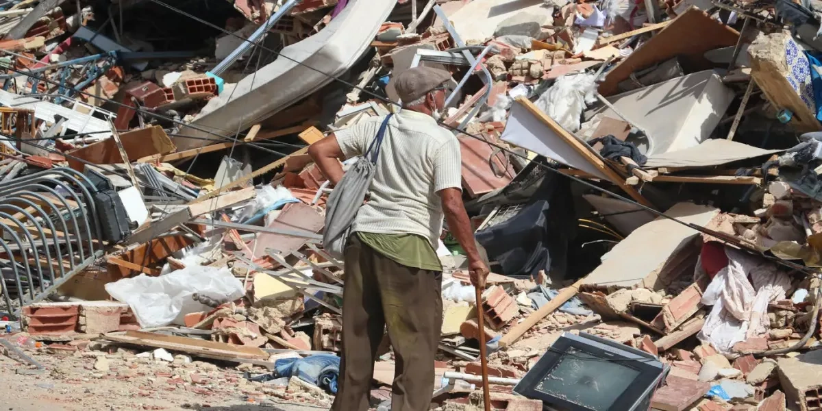 One month after powerful quakes, Venezuela continues recovery efforts