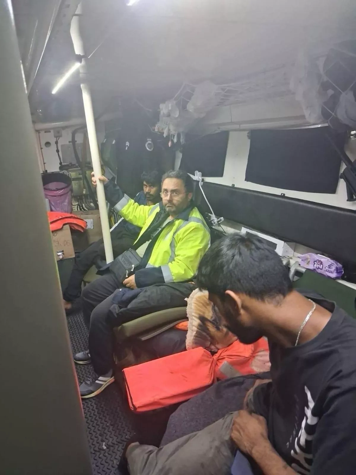 Ukrainian Navy saves Turkish sailors following Black Sea strike PHOTO / VIDEO