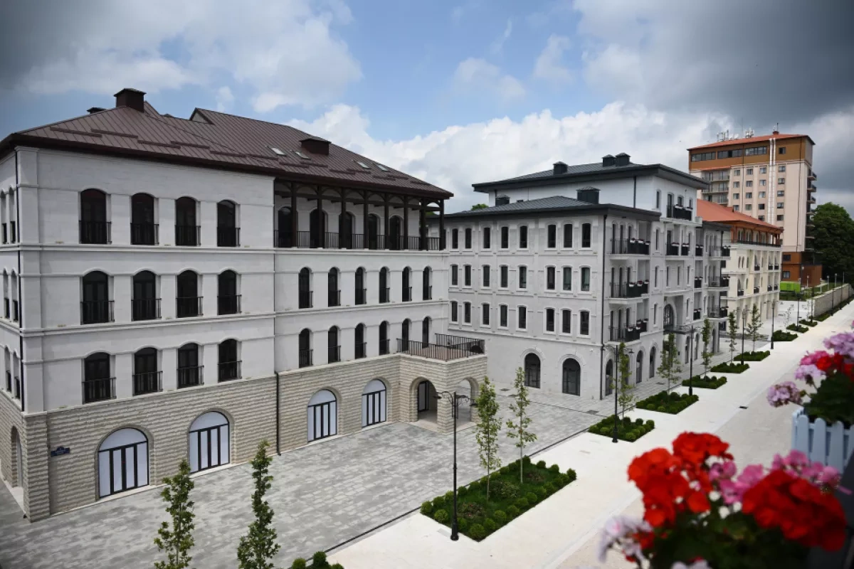 Azerbaijani president reviews construction works on Shusha's Garabagh Street PHOTO
