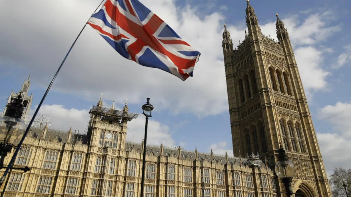 Billionaire donations to UK politics rise sharply over recent years