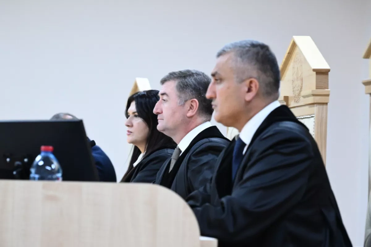 Baku court proceeds with appeals of convicted Armenian nationals PHOTO