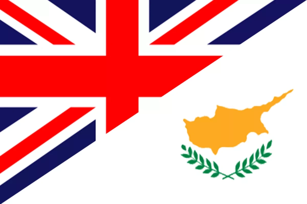 Cypriots call for closure of British army bases amid mounting fears of new strikes