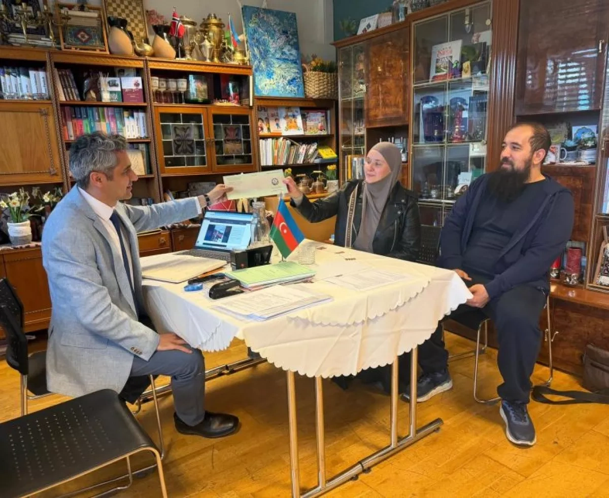 Azerbaijani embassy provides mobile consular services in Oslo PHOTO