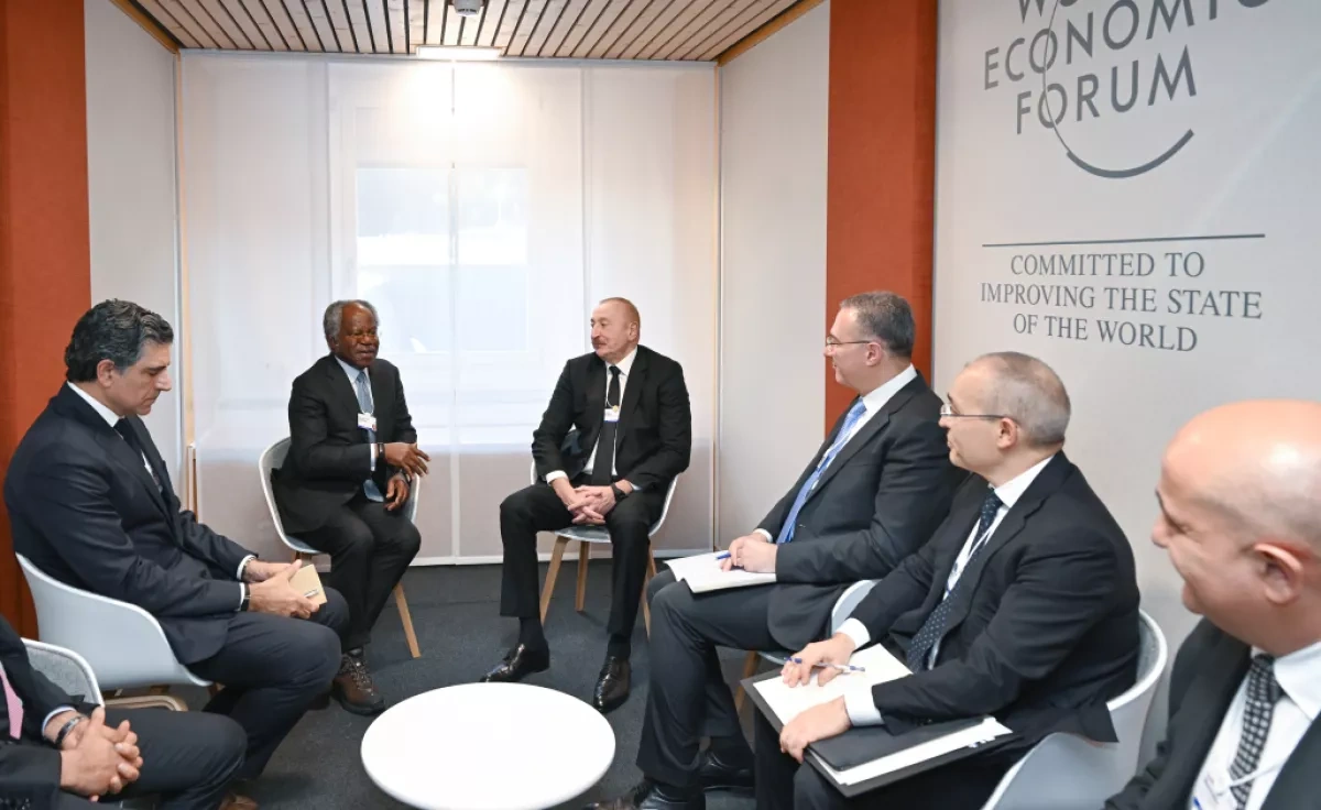 Azerbaijan, BlackRock sign MoU envisaging up to $1.5bn in infrastructure investments PHOTO
