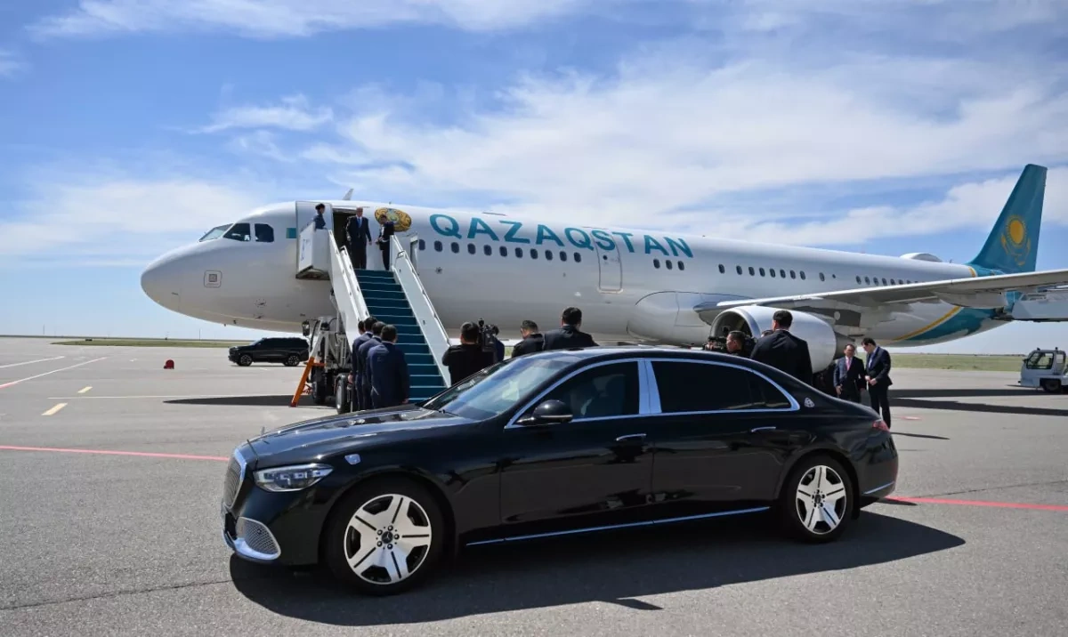 Kazakh president arrives in Turkestan for Organisation of Turkic States meeting PHOTO