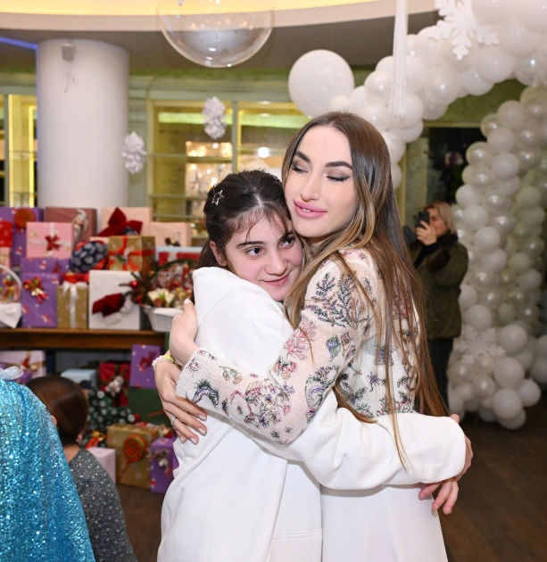 Heydar Aliyev Foundation VP Leyla Aliyeva, Head of Baku Media Center Arzu Aliyeva and Alena Aliyeva join festive celebrations for children with special needs in Baku (PHOTO)