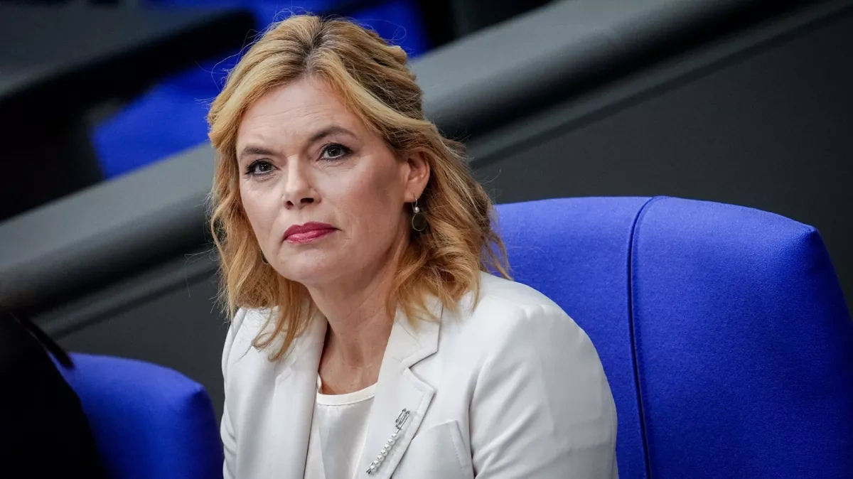 Germany’s Bundestag chief vows to throw out AfD MPs during Merz speech