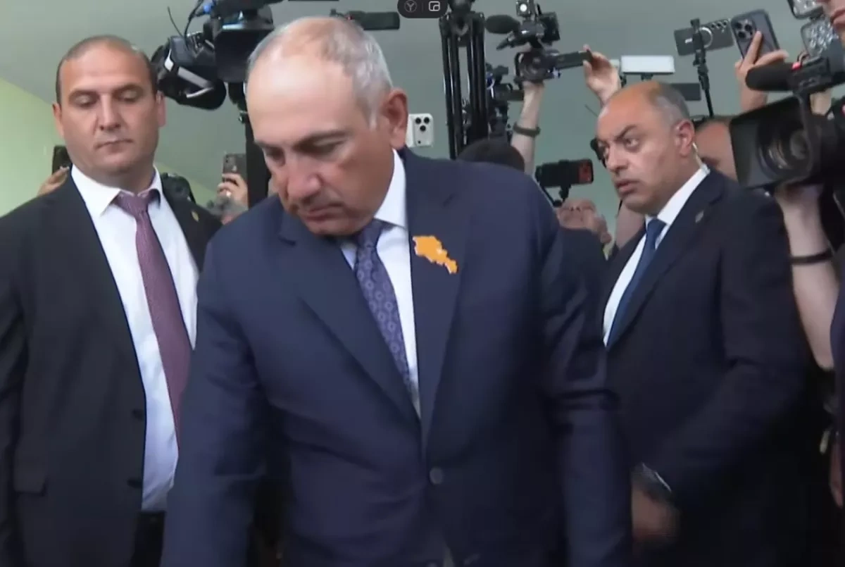 Armenian PM Pashinyan casts vote during election day in Shengavit