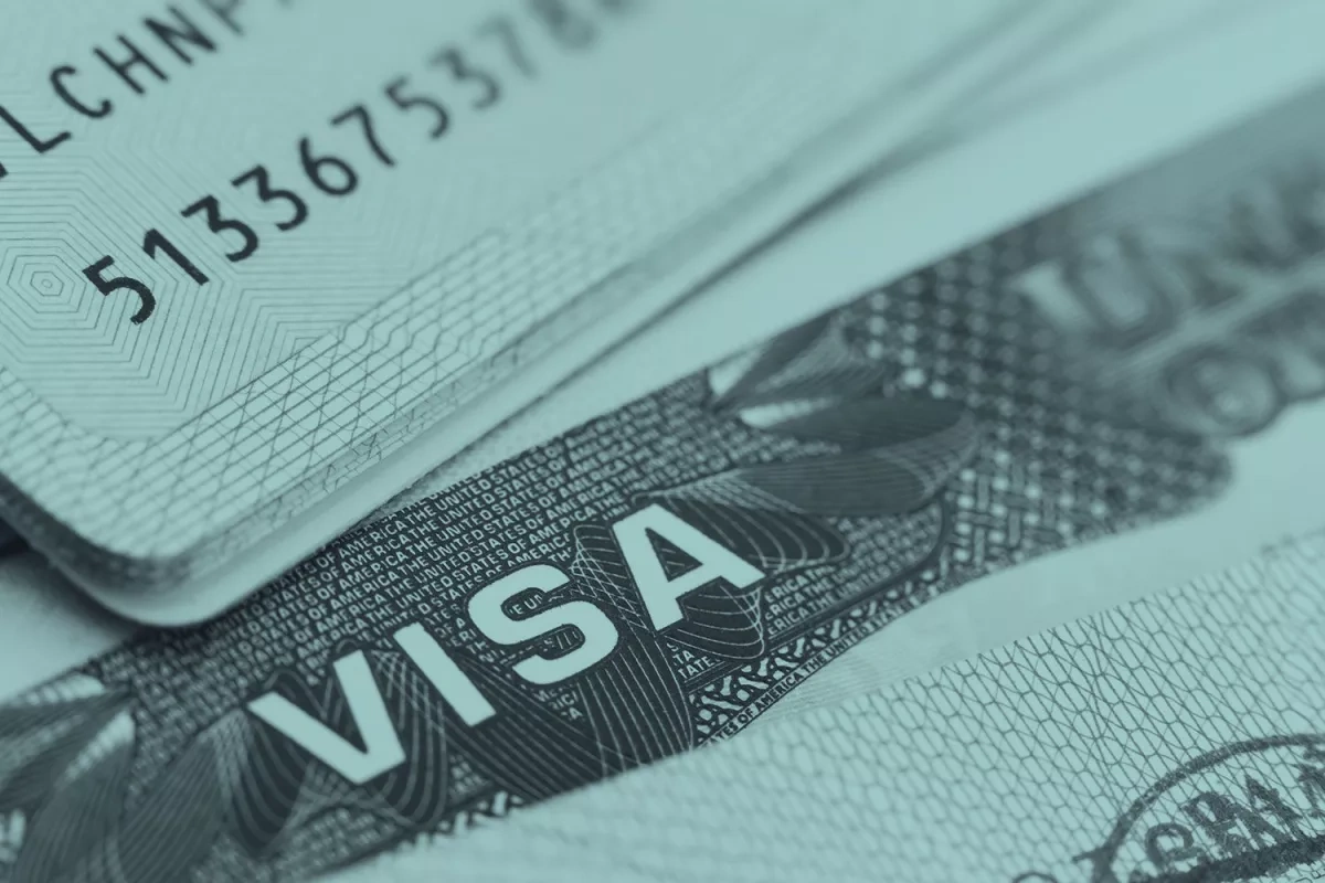 Serbia may end visa-free travel for Russian citizens