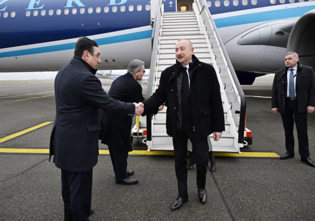 Azerbaijani president arrives in Switzerland for World Economic Forum PHOTO