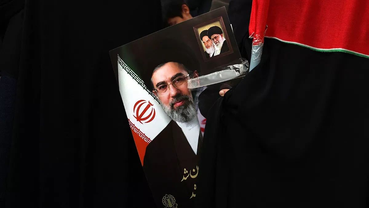 Iranian official says Mojtaba Khamenei sustained minor injury in airstrikes