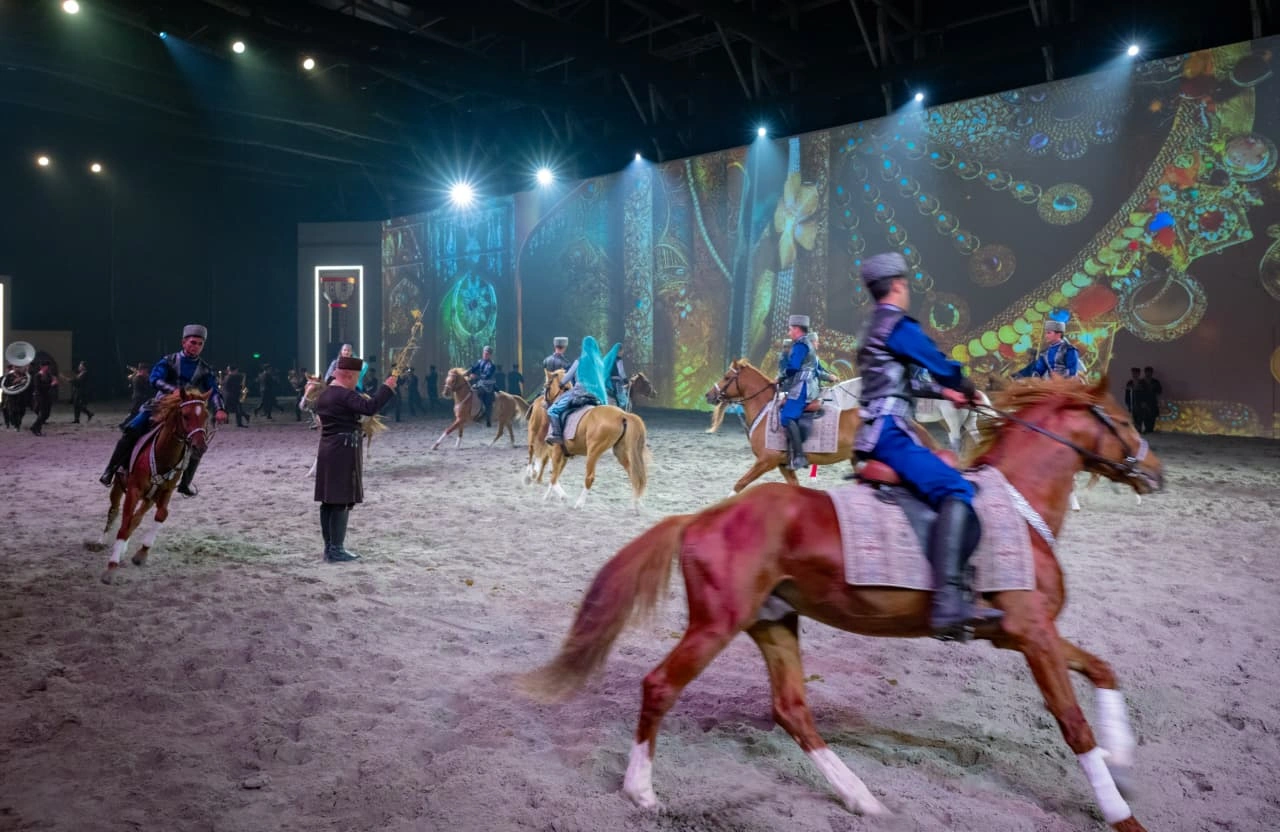 Azerbaijan shines at Bahrain’s Mara’ee Festival with top-notch cultural sight (PHOTO)