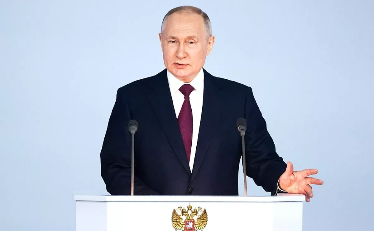 Putin signs decree calling up Russian reserves for military training