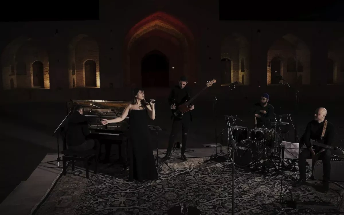 Iranian singer Parastoo Ahmadi sentenced to 74 lashes for singing without hijab