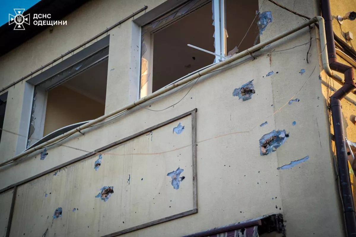 Russian attacks across Ukraine kill four, injure 12, Zelenskyy says PHOTO